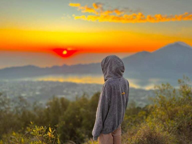 Mount Batur Sunrise Trekking with Coffee Plantation and Ubud Rice Terrace